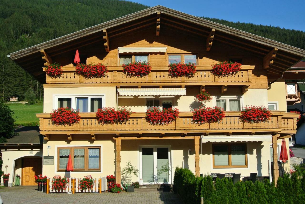 Haus Kraft Apartment Sankt Martin am Tennengebirge Exterior photo